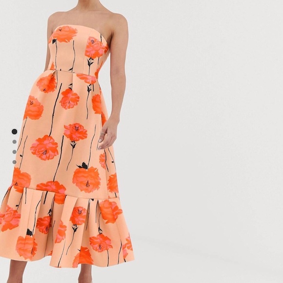 ASOS Dresses & Skirts - ⭐️⭐️HOST PICK⭐️⭐️ EUC ASOS design poppy bandeau midi dress with ruffle pep hem
